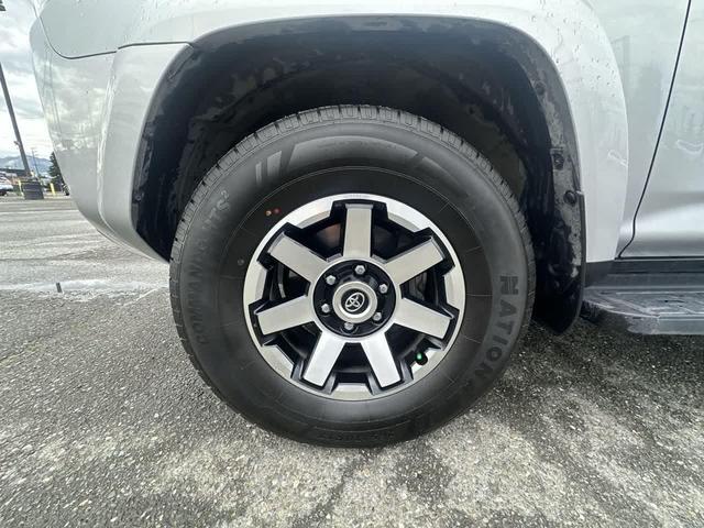 Photo of 2022 Classic Silver Metallic Toyota 4Runner