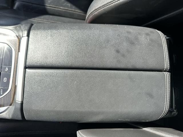 Photo of 2019 Alpine White BMW X5