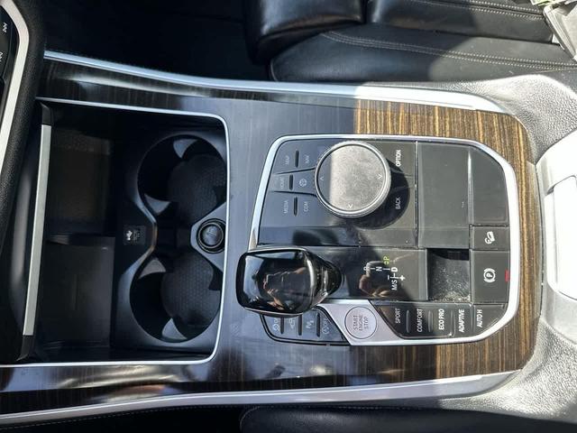 Photo of 2019 Alpine White BMW X5