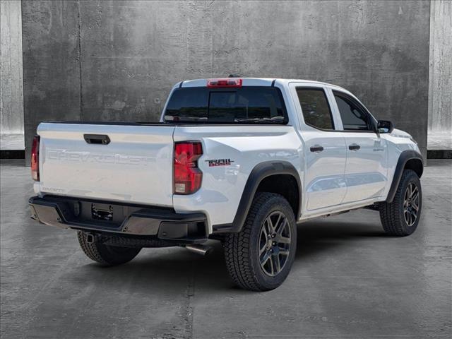Photo of 2025 Summit White Chevrolet Colorado