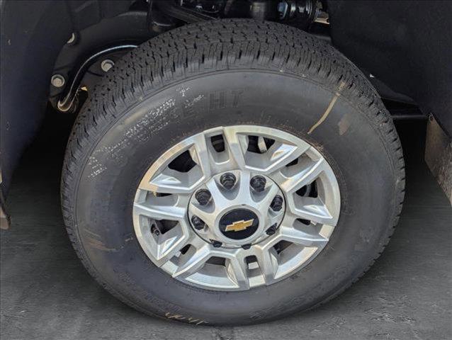 Photo of 2025 Summit White Chevrolet Silverado 2500