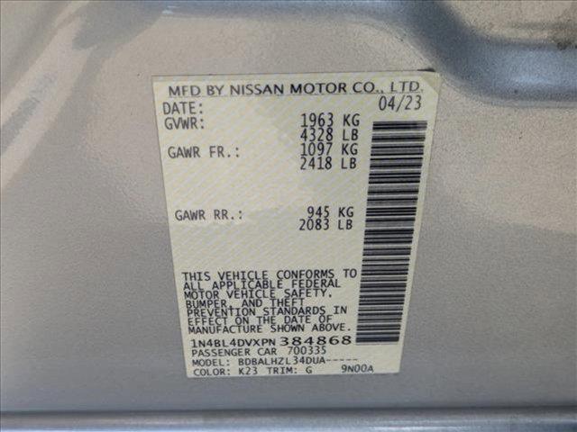 Photo of 2023 Brilliant Silver Metallic Nissan Altima