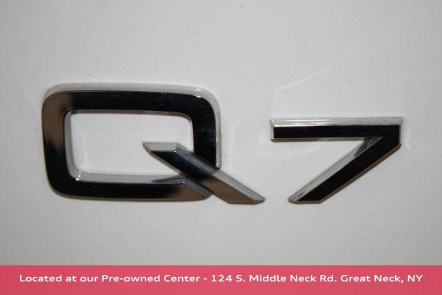 Photo of 2022 Carrara White Audi Q7