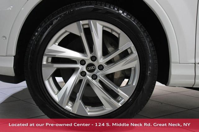 Photo of 2022 Carrara White Audi Q7