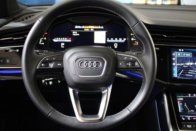 Photo of 2025 Samurai Gray Metallic Audi Q7