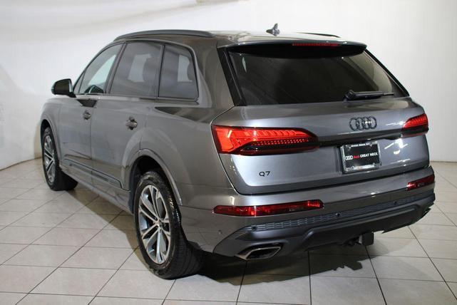 Photo of 2025 Samurai Gray Metallic Audi Q7