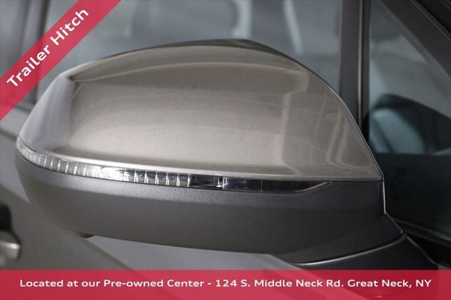 Photo of 2025 Samurai Gray Metallic Audi Q7