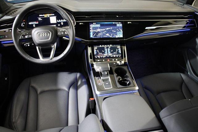 Photo of 2025 Samurai Gray Metallic Audi Q7