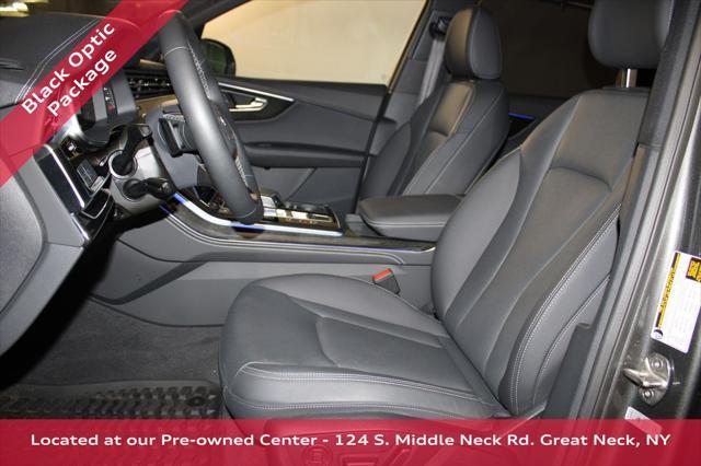 Photo of 2025 Samurai Gray Metallic Audi Q7