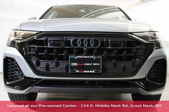 Photo of 2024 Satellite Silver Metallic Audi Q8