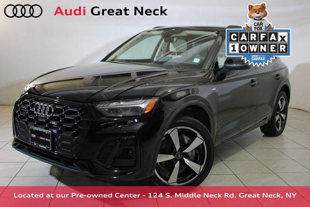 Photo of 2022 Mythos Black Metallic Audi Q5