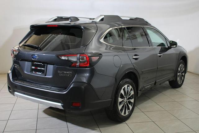 Photo of 2024 Magnetite Gray Metallic Subaru Outback