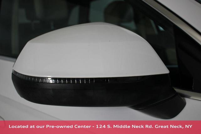 Photo of 2024 White Audi Q5