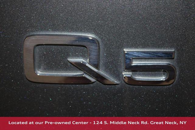 Photo of 2022 Daytona Gray Pearl Effect Audi Q5