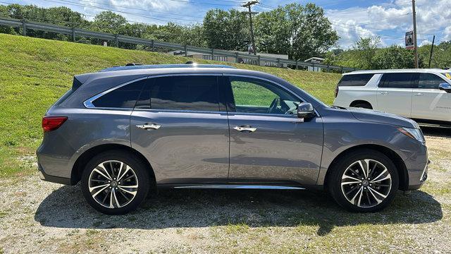 Photo of 2020 Gray Acura MDX