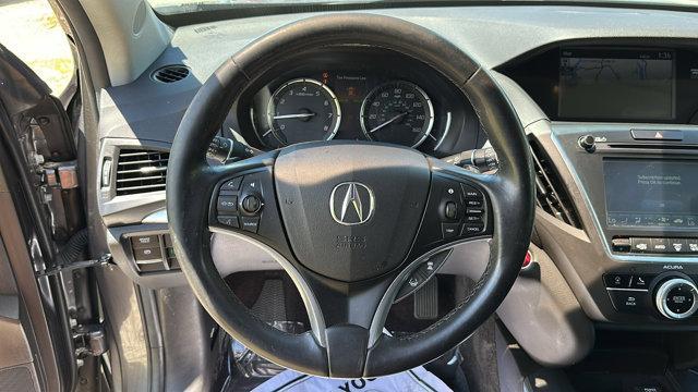 Photo of 2020 Gray Acura MDX