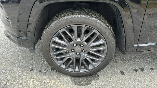 Photo of 2022 Black Jeep Compass