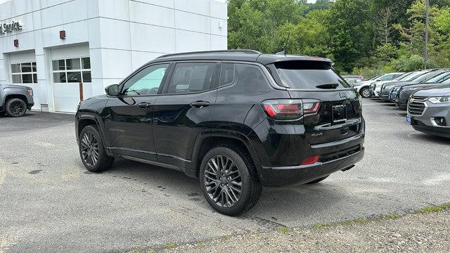 Photo of 2022 Black Jeep Compass