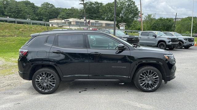 Photo of 2022 Black Jeep Compass