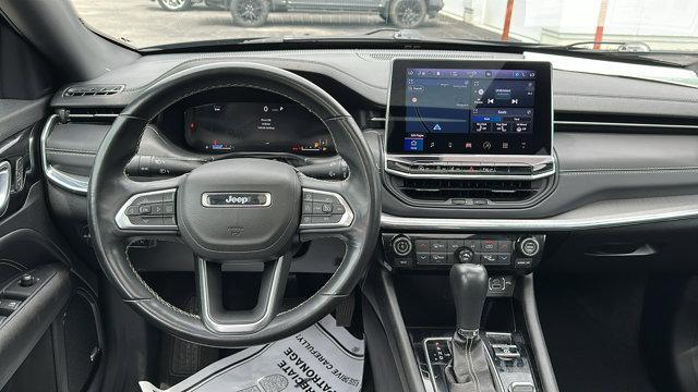 Photo of 2022 Black Jeep Compass