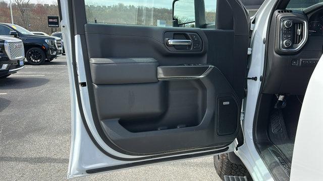 Photo of 2023 White GMC Sierra 2500