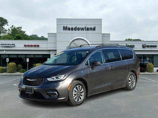 2022 Chrysler Pacifica Hybrid