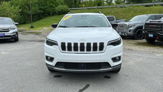 Photo of 2022 White Jeep Cherokee