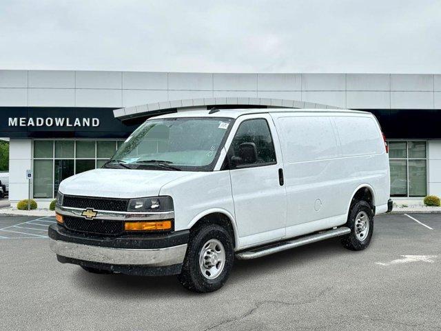 2023 Chevrolet Express 2500