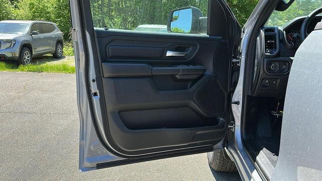 Photo of 2025 Billet Silver Metallic Clearcoat RAM 1500