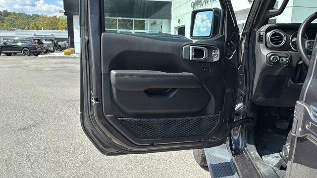 Photo of 2021 Gray Jeep Wrangler Unlimited