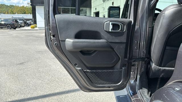 Photo of 2021 Gray Jeep Wrangler Unlimited