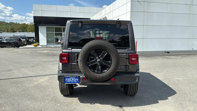 Photo of 2021 Gray Jeep Wrangler Unlimited