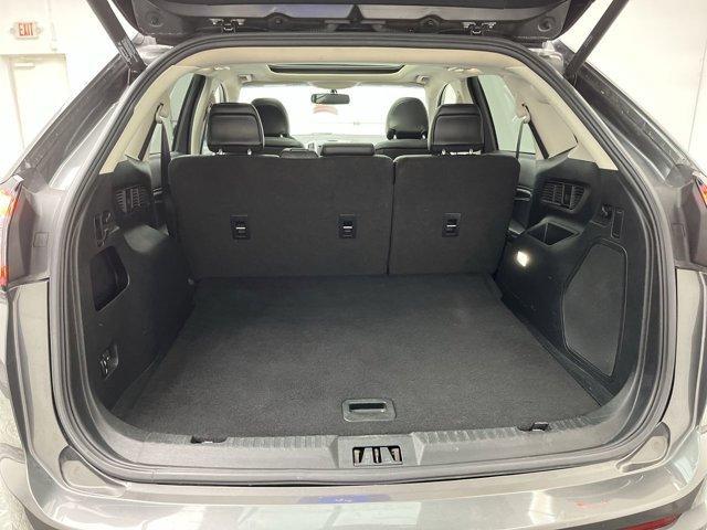 Photo of 2017 Magnetic Metallic Ford Edge