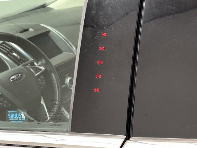 Photo of 2017 Magnetic Metallic Ford Edge