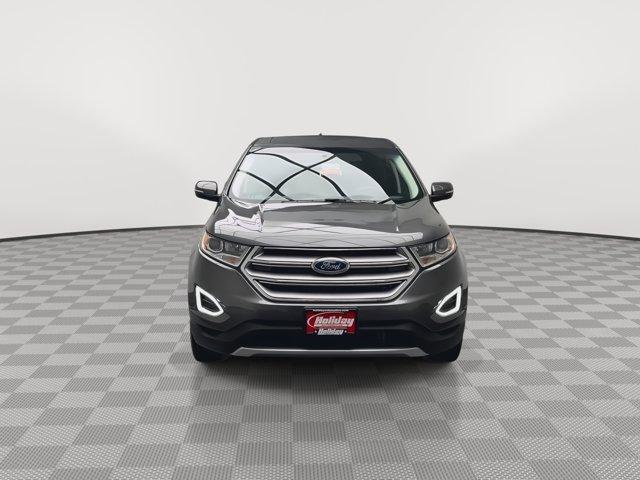 Photo of 2017 Magnetic Metallic Ford Edge