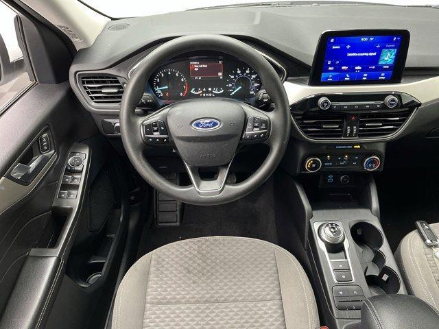 Photo of 2021 Oxford White Ford Escape