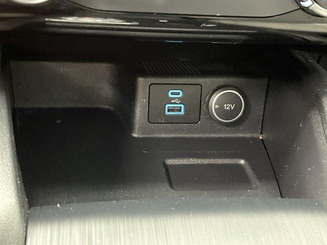 Photo of 2021 Oxford White Ford Escape