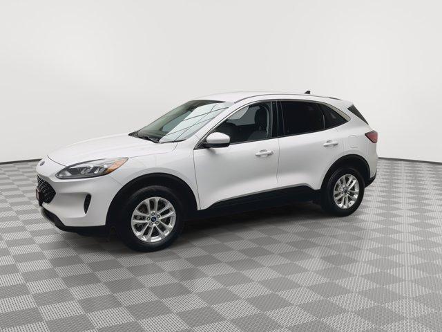 Photo of 2021 Oxford White Ford Escape