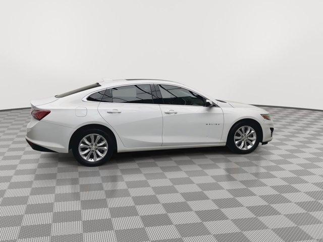 Photo of 2021 Summit White Chevrolet Malibu