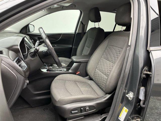 Photo of 2018 Nightfall Gray Metallic Chevrolet Equinox