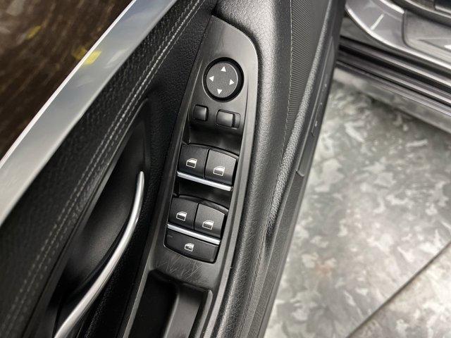 Photo of 2015 Jet Black BMW 528