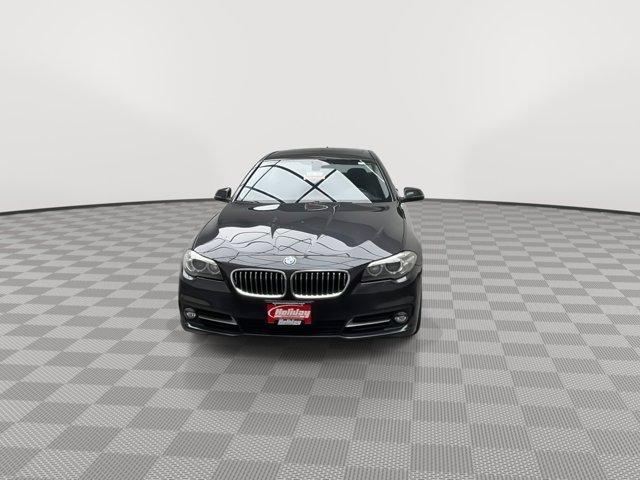 Photo of 2015 Jet Black BMW 528