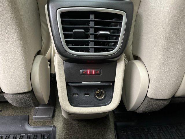 Photo of 2017 Burgundy Velvet Metallic Tinted Clearcoat Lincoln MKX