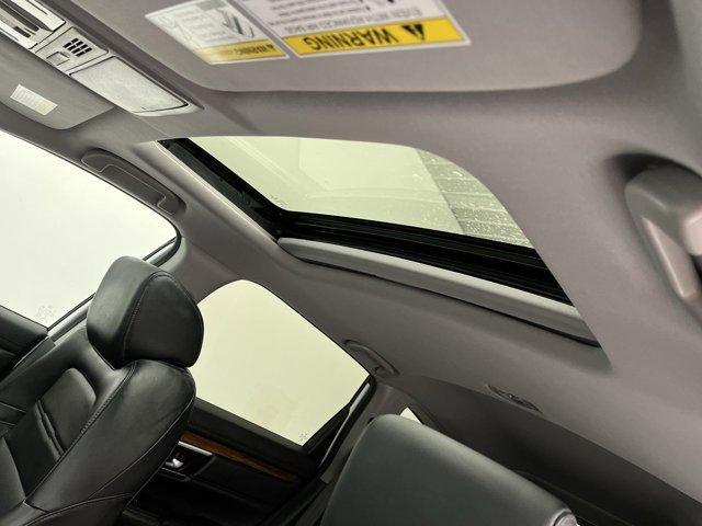 Photo of 2021 Platinum White Pearl Honda CR-V