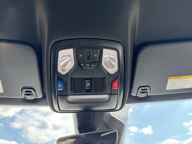 Photo of 2025 Bright White Clearcoat RAM 1500