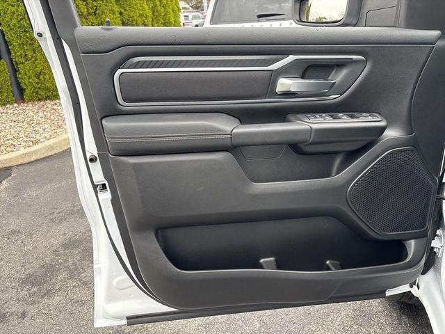 Photo of 2025 Bright White Clearcoat RAM 1500