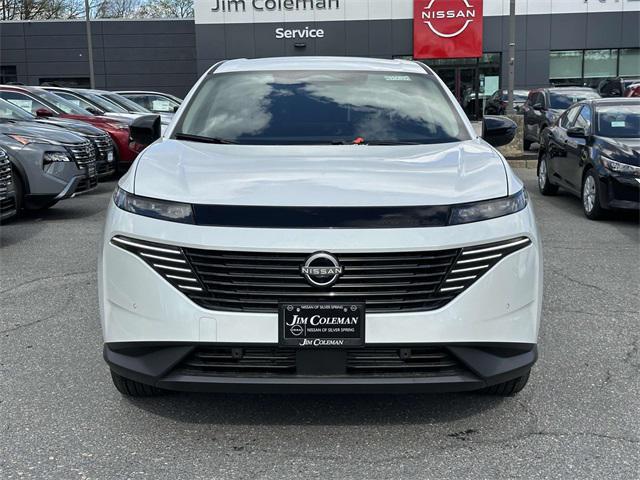 Photo of 2025 White Pearl Nissan Murano