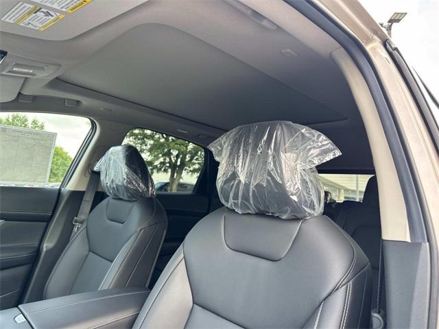 Photo of 2025 Champagne Silver Metallic Nissan Murano