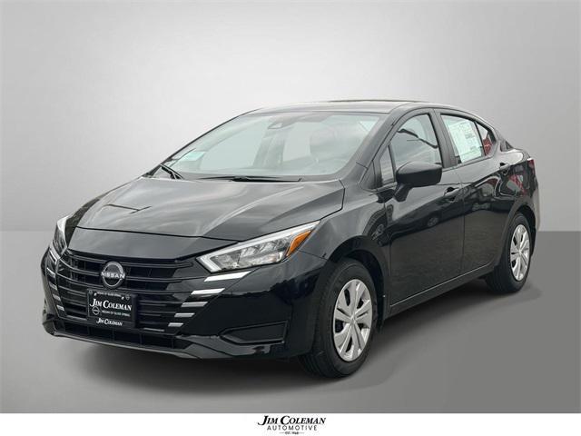 Photo of 2025 Super Black Nissan Versa