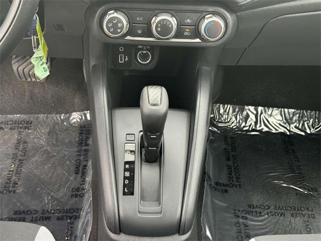 Photo of 2025 Super Black Nissan Versa
